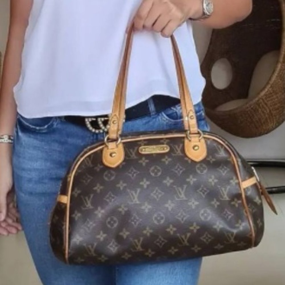 👜☀️AUTHENTIC☀️👜 LV montorgueil PM